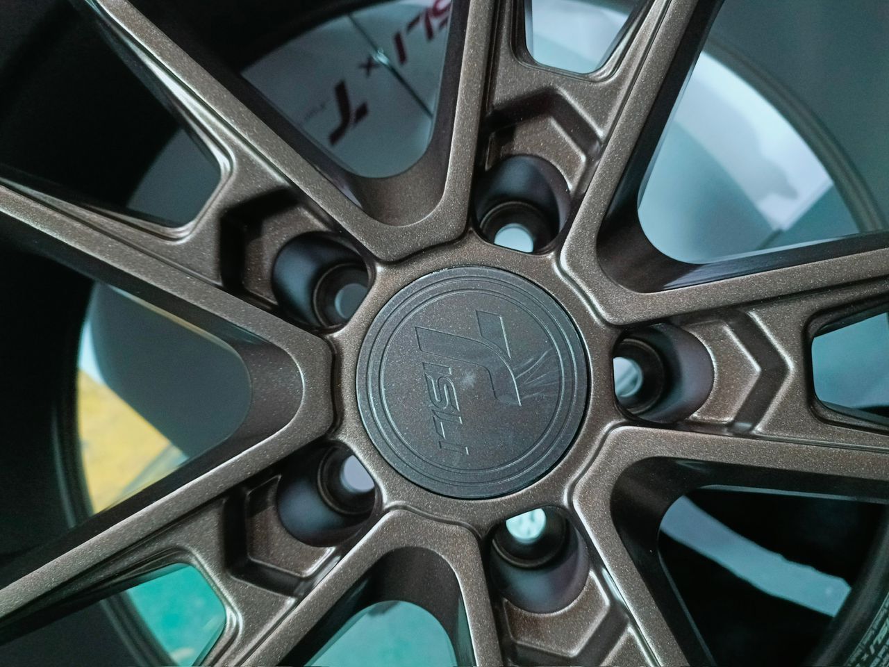 TISLI CAP BRONZE